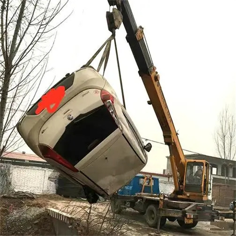 获嘉随时待命，吊车24小时道路救援服务全解析